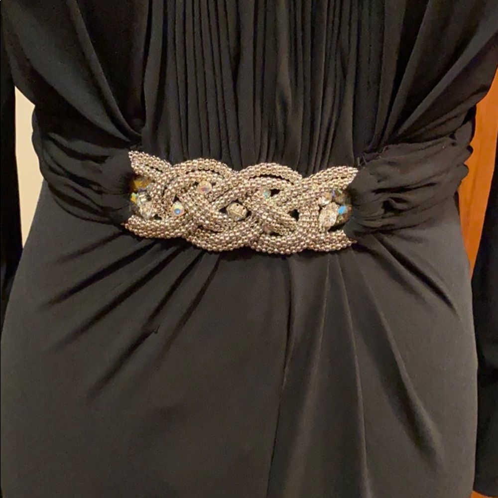 Dress - Picture 3 of 5